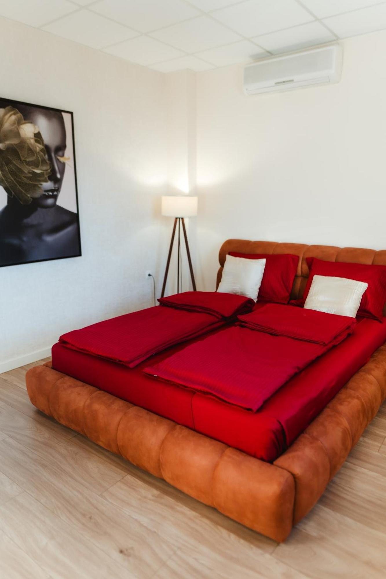 Villa View Mostar With Jacuzzi & Heated Pool Exterior photo